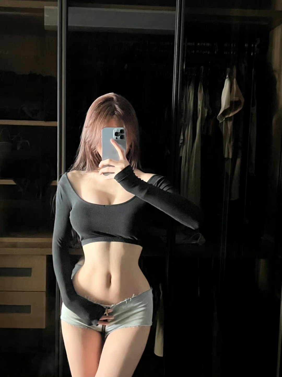 留学生个人兼职约炮爱爱全套绝活做你私人女友LINE:  tw587