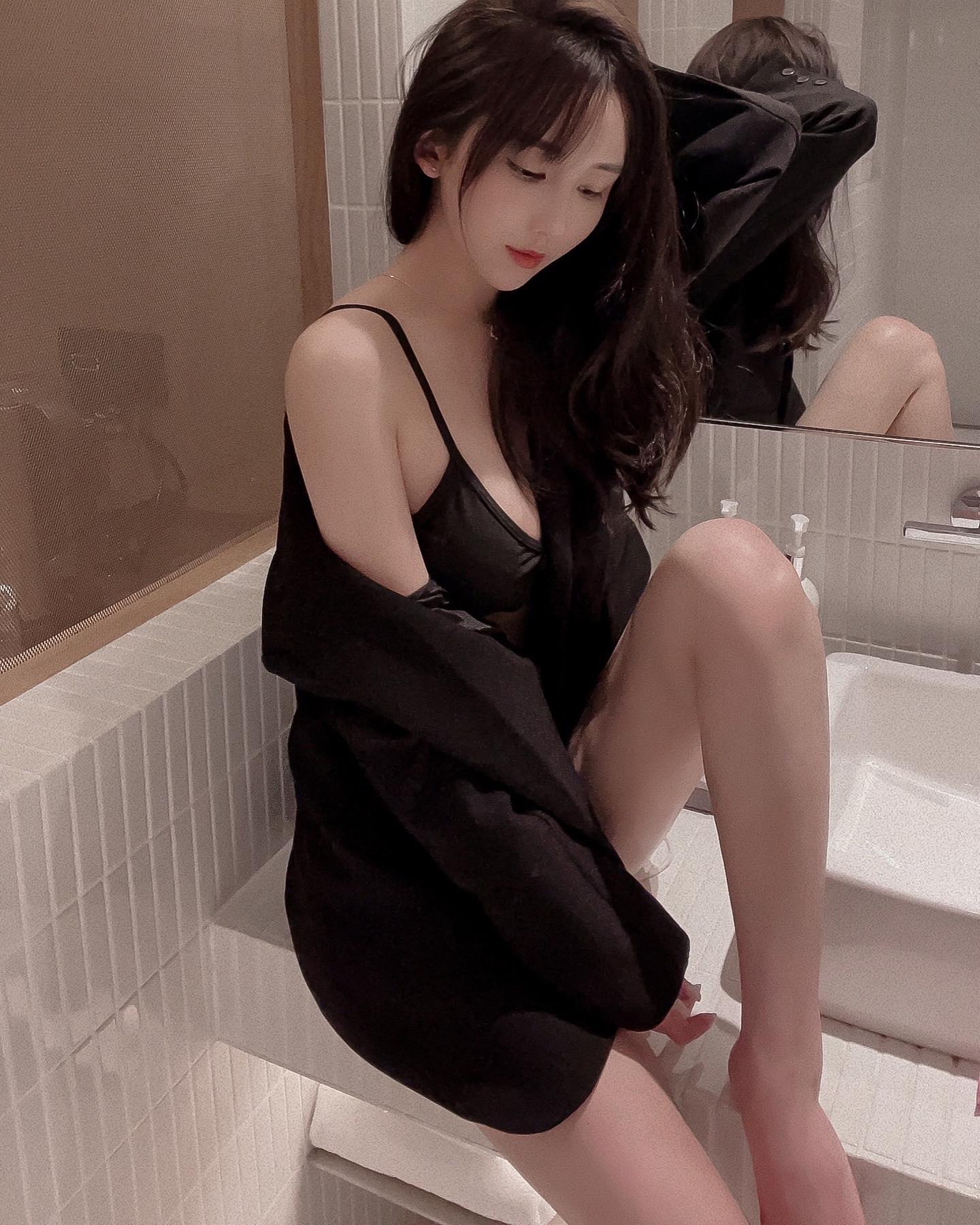 留学生约炮约爱加line：wt8135