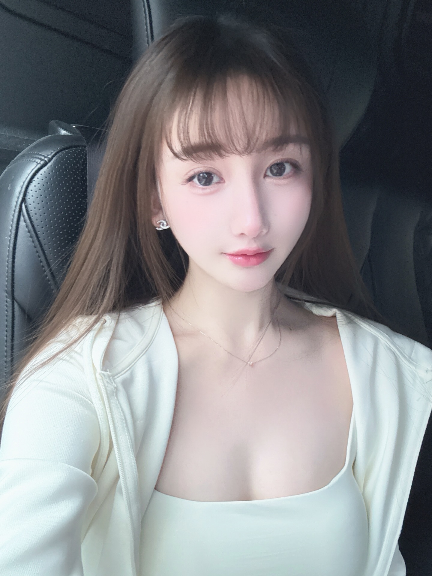 留学生约炮约爱加line：wt8135