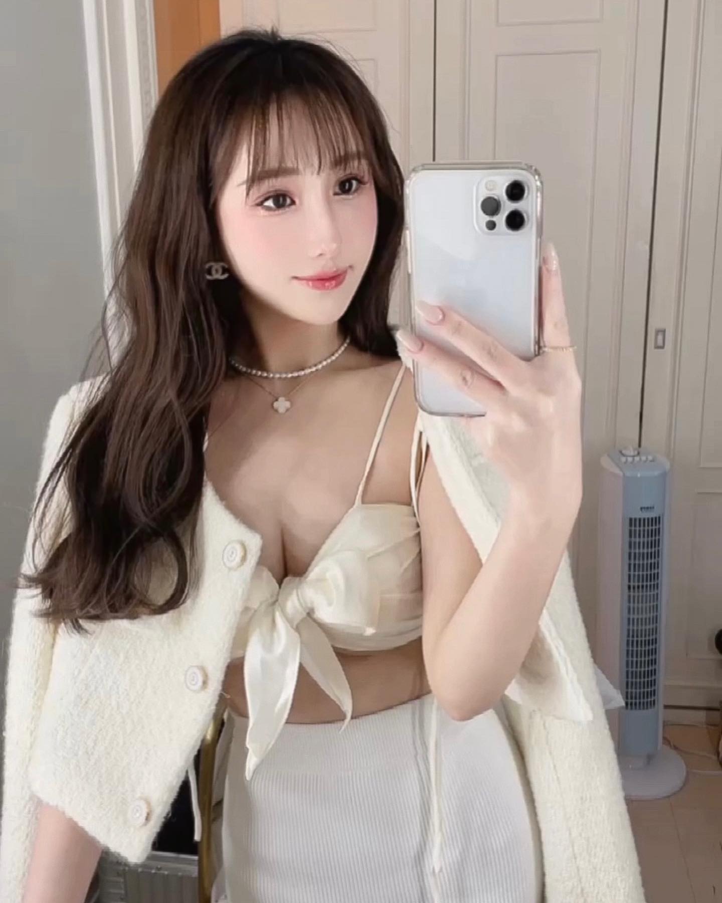 留学生约炮约爱加line：wt8135