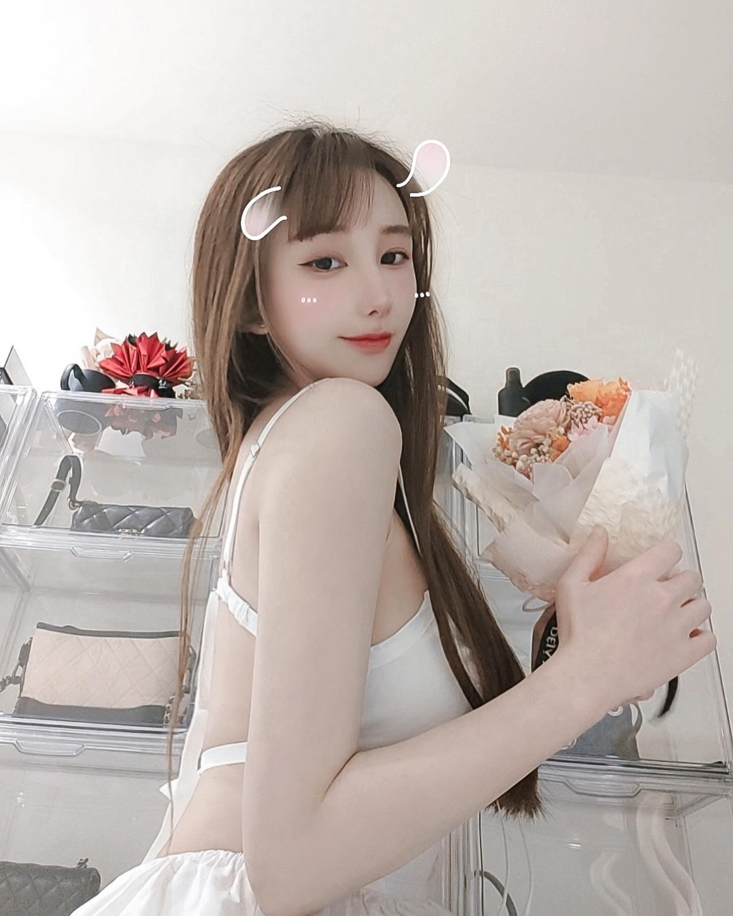 留学生约炮约爱加line：wt8135