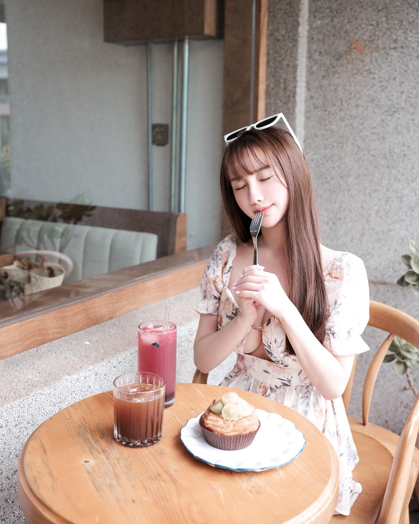 留学生约炮约爱加line：wt8135